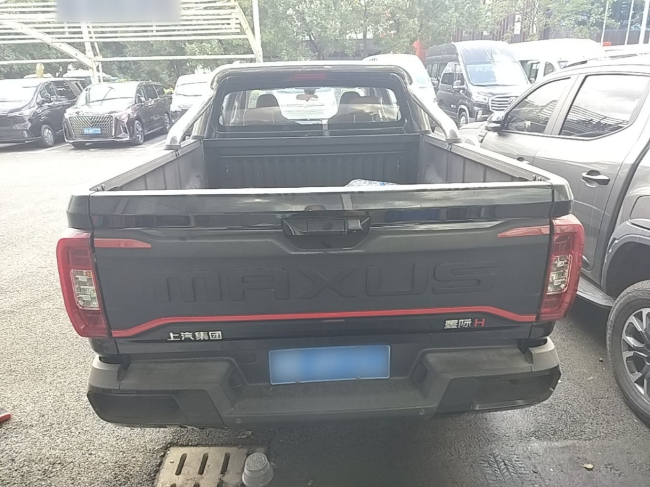 MAXUS 2023 H 2.0T AT Diesel AWD Luxury Long Wheelbase photo 5