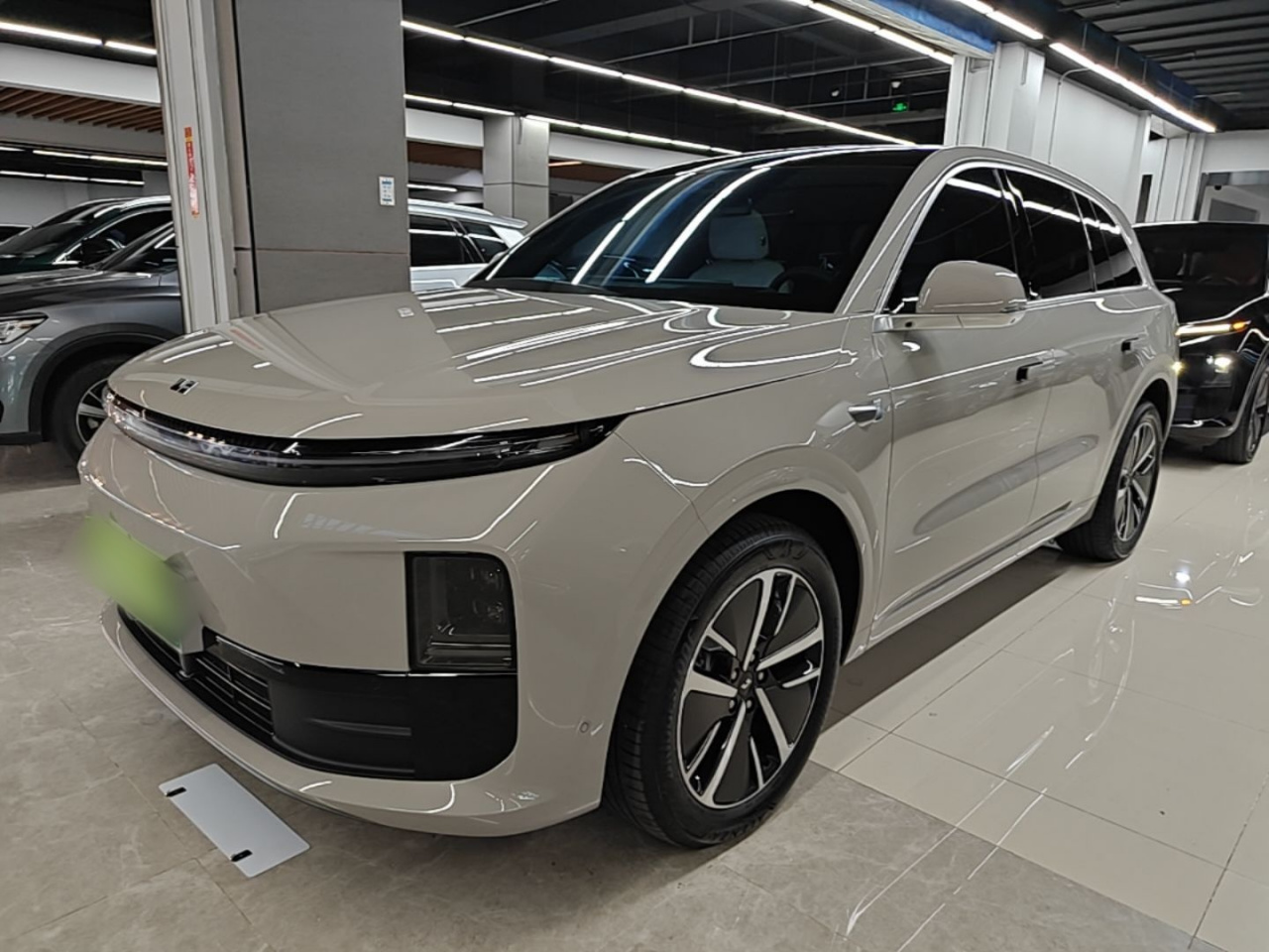 Li Auto L6 2024 Pro