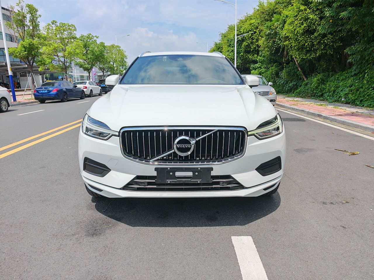 XC60 2019 T5 AWD China V photo 2