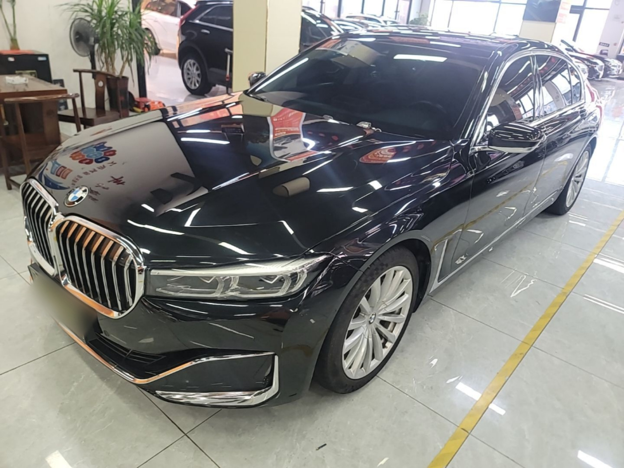 7 Series 2019 730Li Luxury