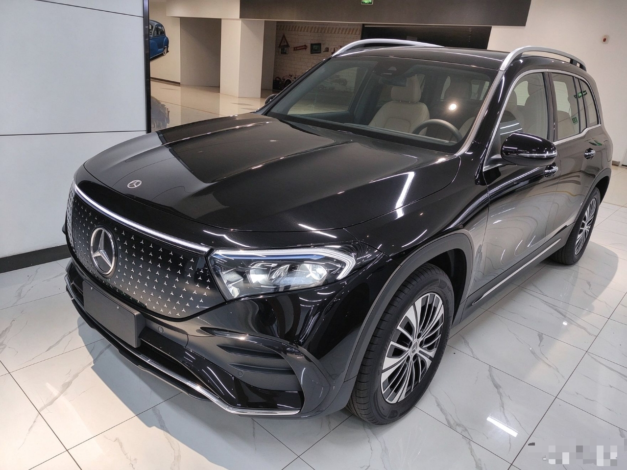 EQB 2023 Facelift EQB 260