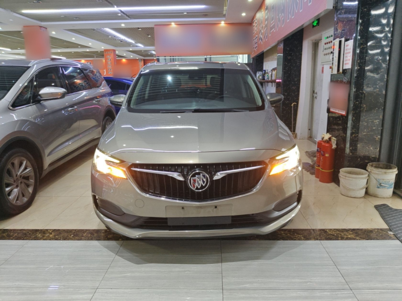 GL6 2019 18T 6-Seater Luxury China V photo 2