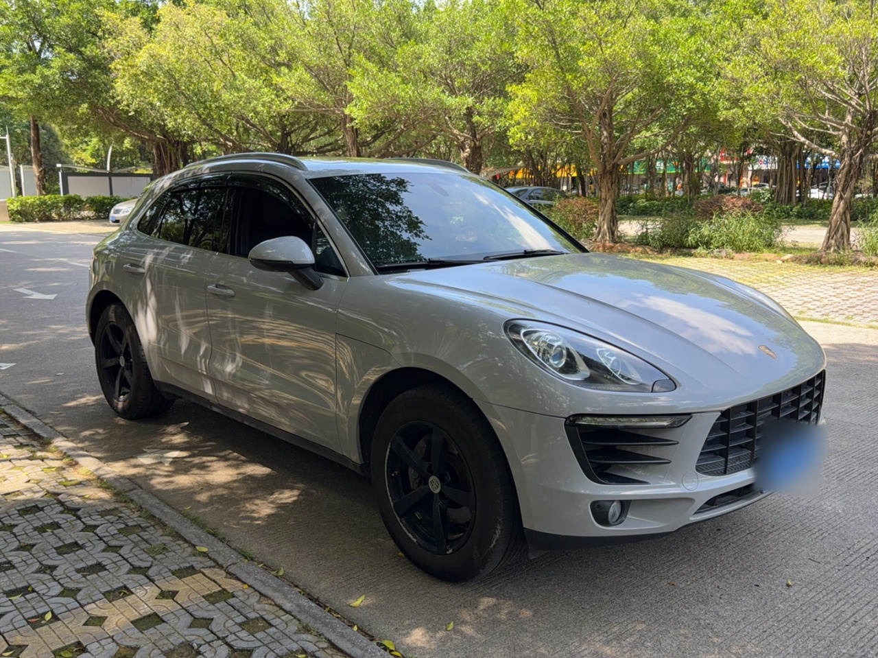 2014 Macan 2.0T photo 3