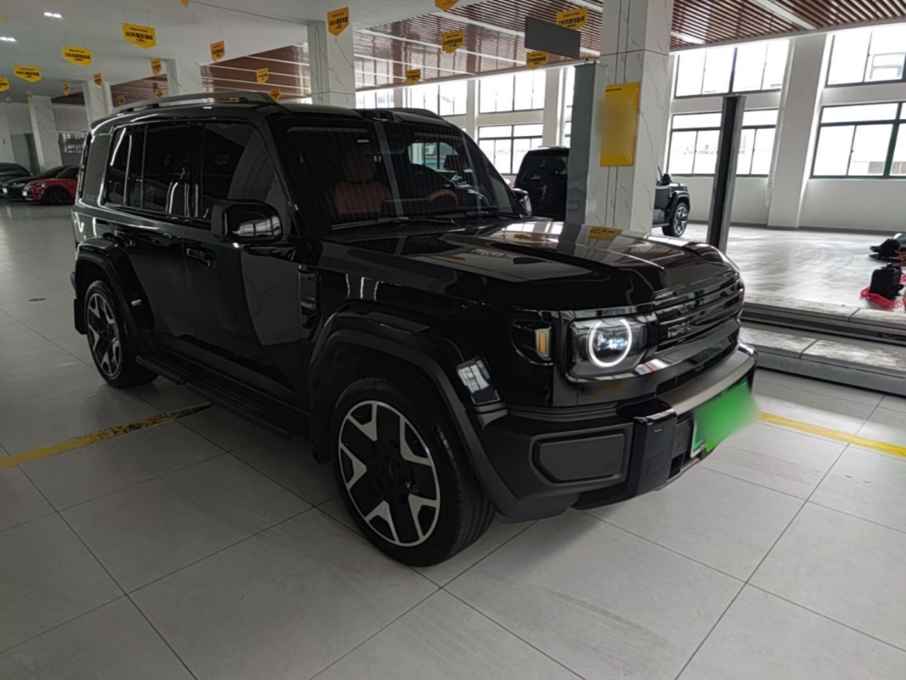 iCAR V27 2026 200KM AWD 700 photo 3