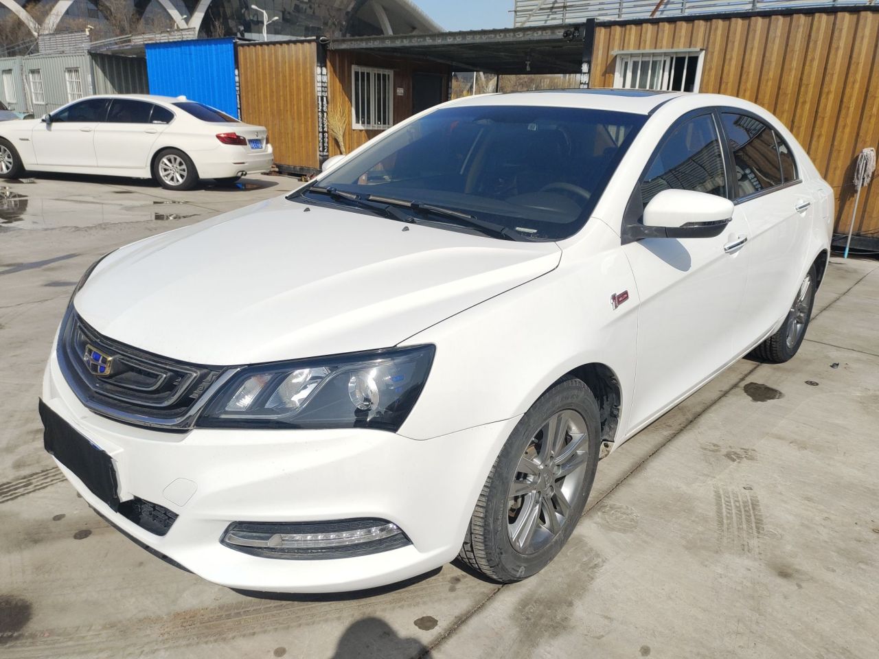 Emgrand 2017 Sedan 1.5L CVT