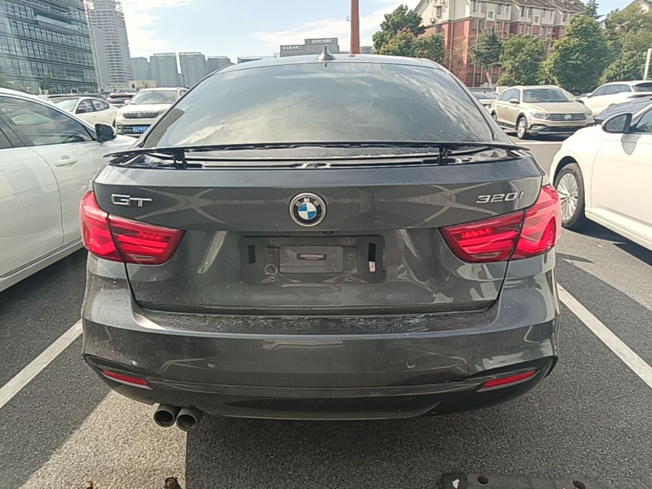 3 SeriesGT 2018 320i M Sport photo 3
