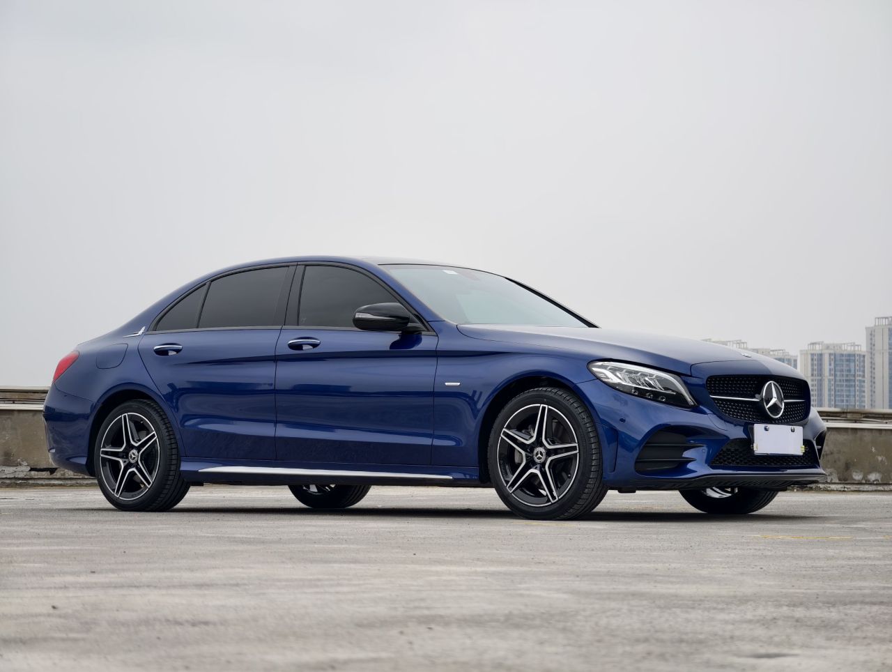 C-Class 2021 C 260 L Sport Starlight Edition photo 3