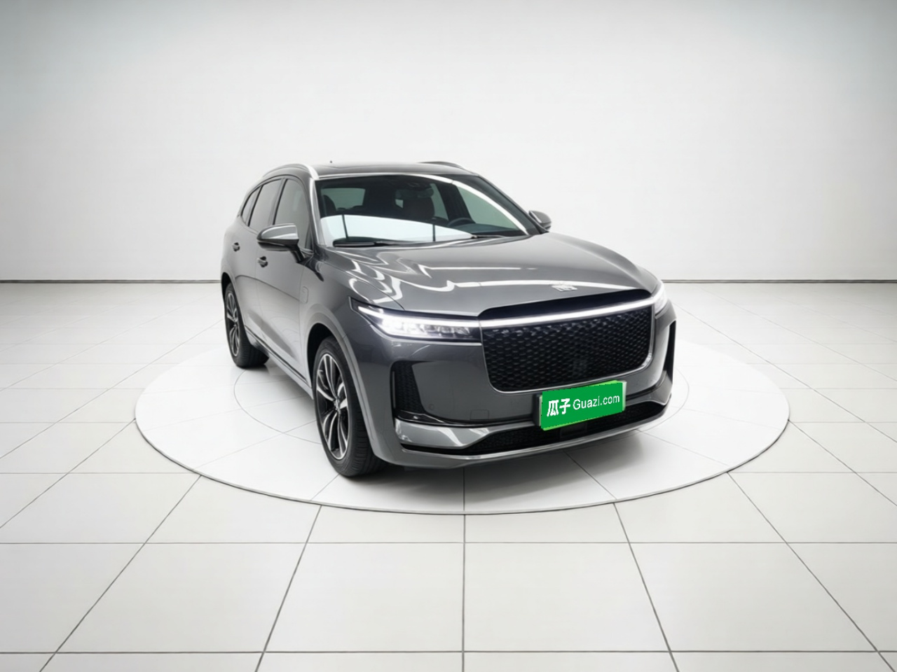 Li Auto ONE 2020 EREV 6-Seater photo 3
