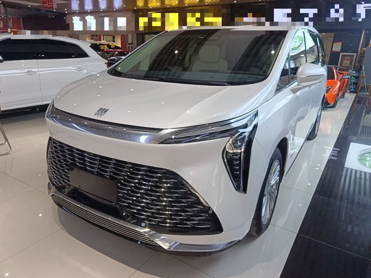 2023 2.0T 6-Seater