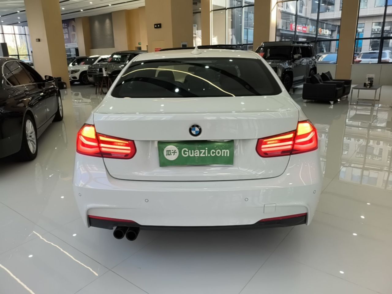 3 Series 2017 320i M Sport photo 5
