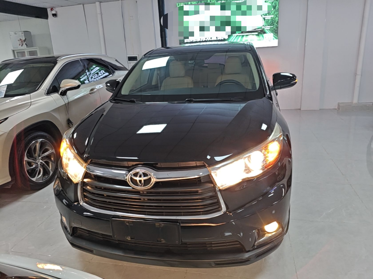 Highlander 2017 2.0T AWD Elite 7-Seater photo 2