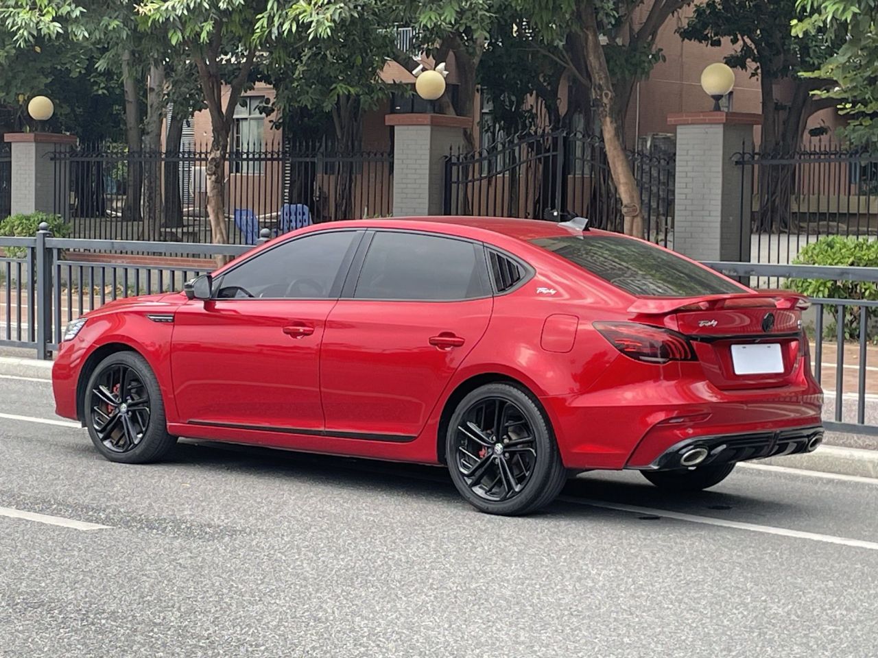 MG6 2020 1.5T AT Trophy Flagship photo 4