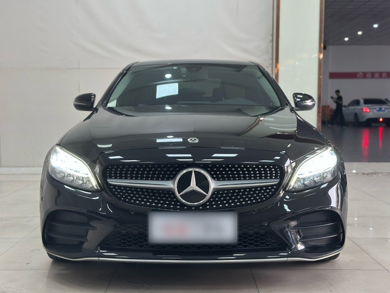 C-Class 2019 C 260 L Sport photo 3