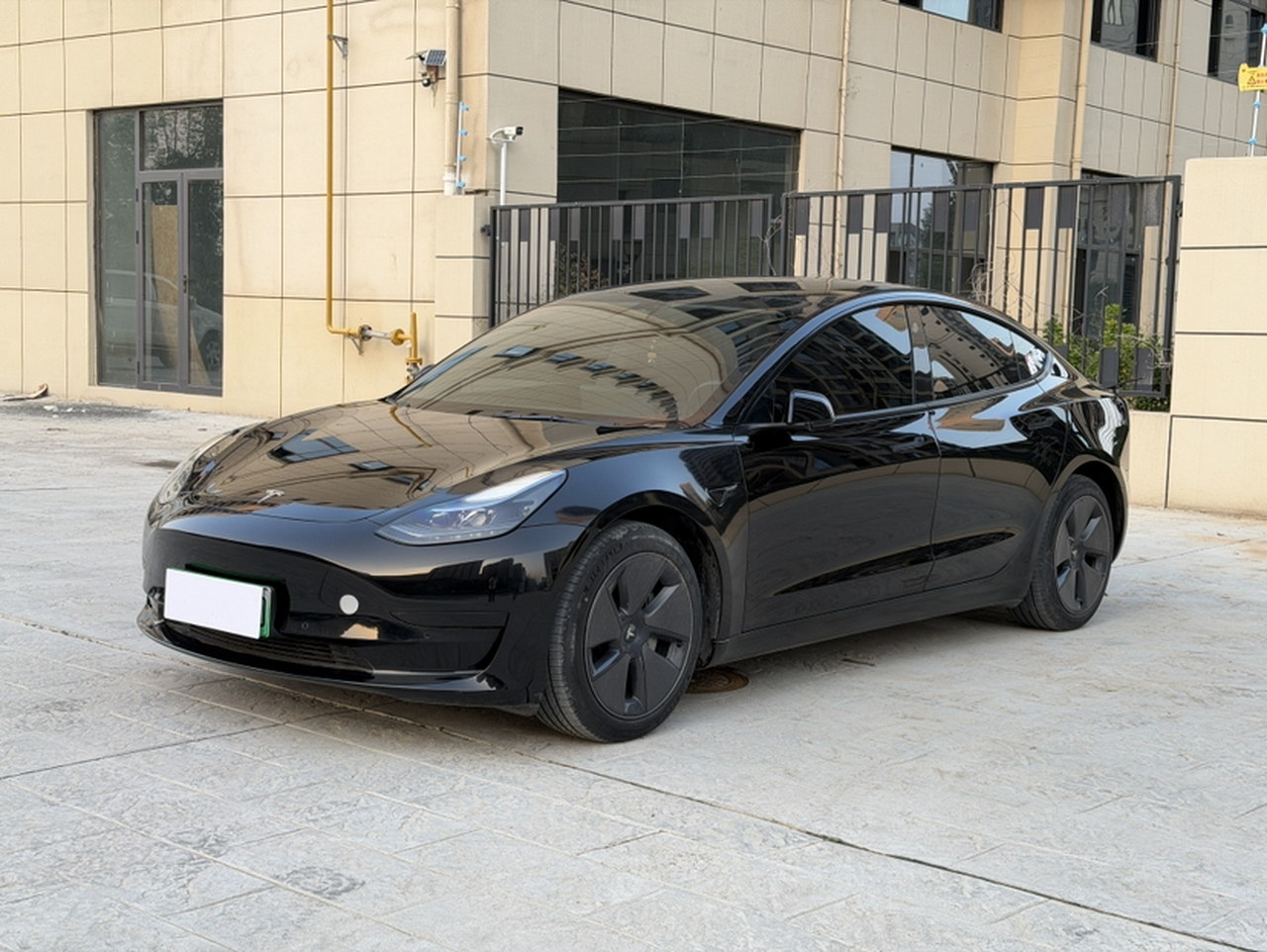 Model 3 2022 RWD