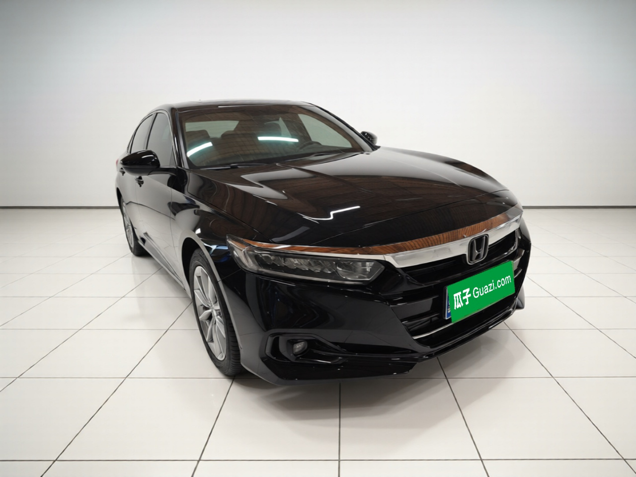 Accord 2022 260TURBO Luxury photo 3