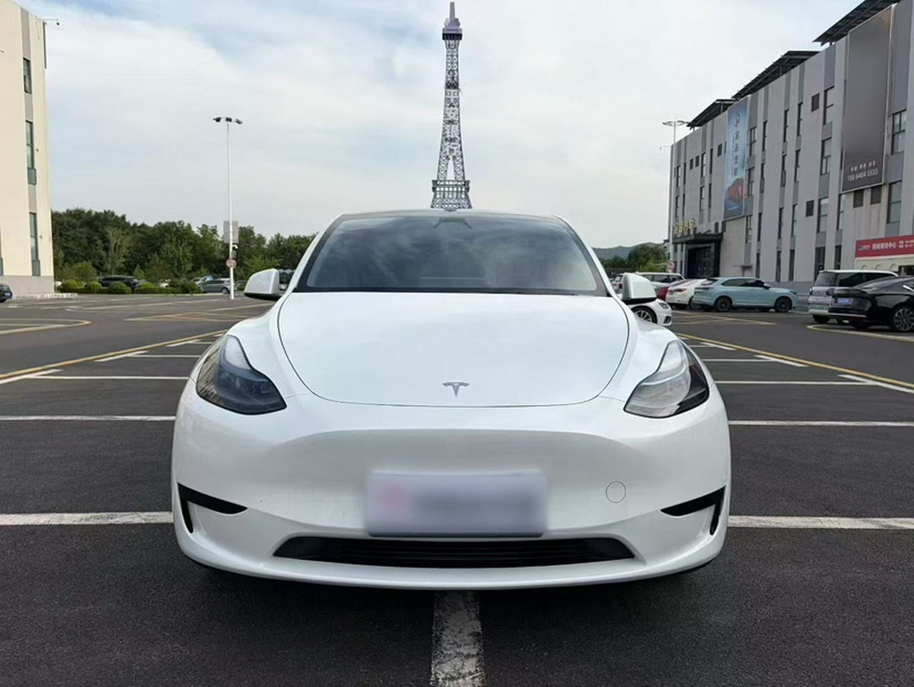 Model Y 2024 RWD photo 4