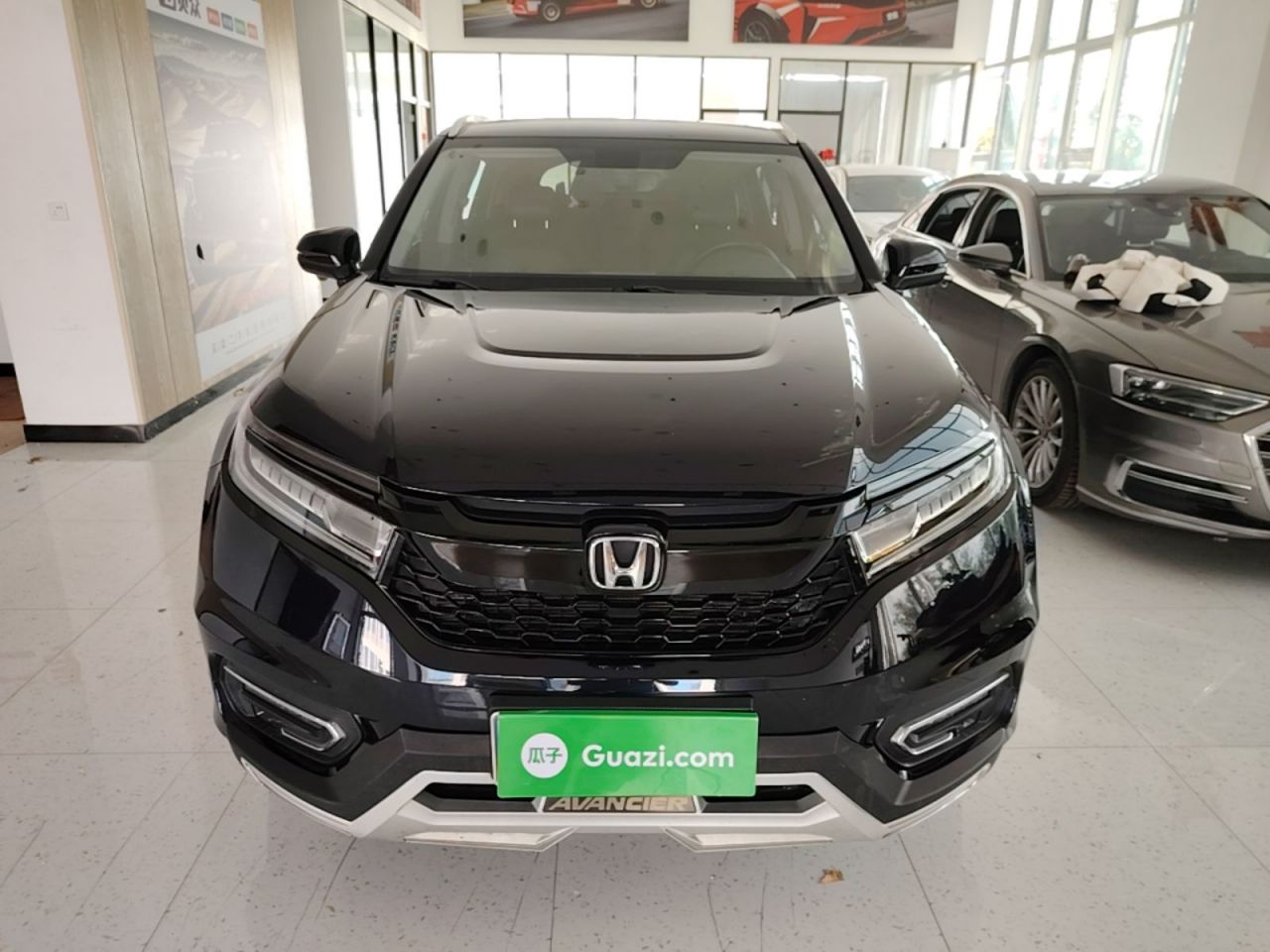 Avancier 2019 240TURBO RWD Exclusive photo 2