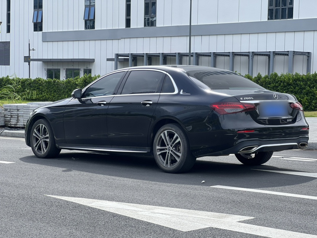 E-Class 2021 Facelift E 260 L Sport photo 4