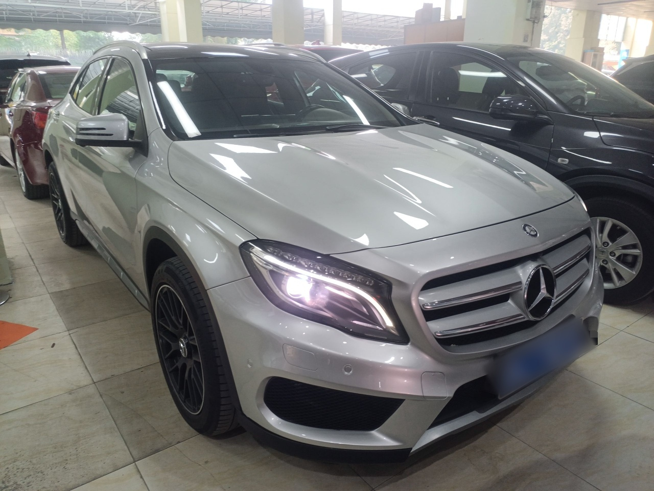 GLA Imported 2015 GLA 260 4MATIC photo 3
