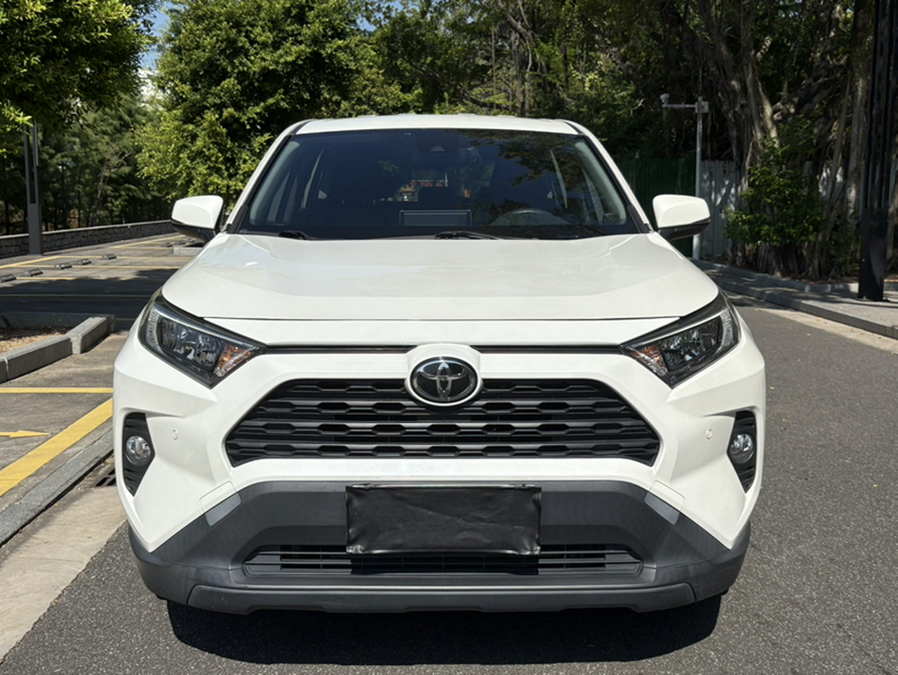 RAV4 2020 2.0L CVT RWD photo 2