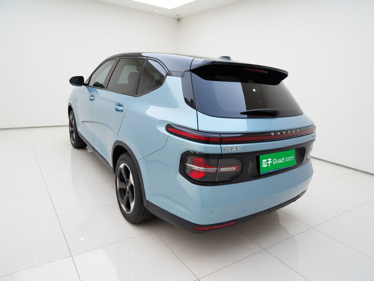 RM-5 2019 1.5T CVT 24 Premium 7-Seater photo 3
