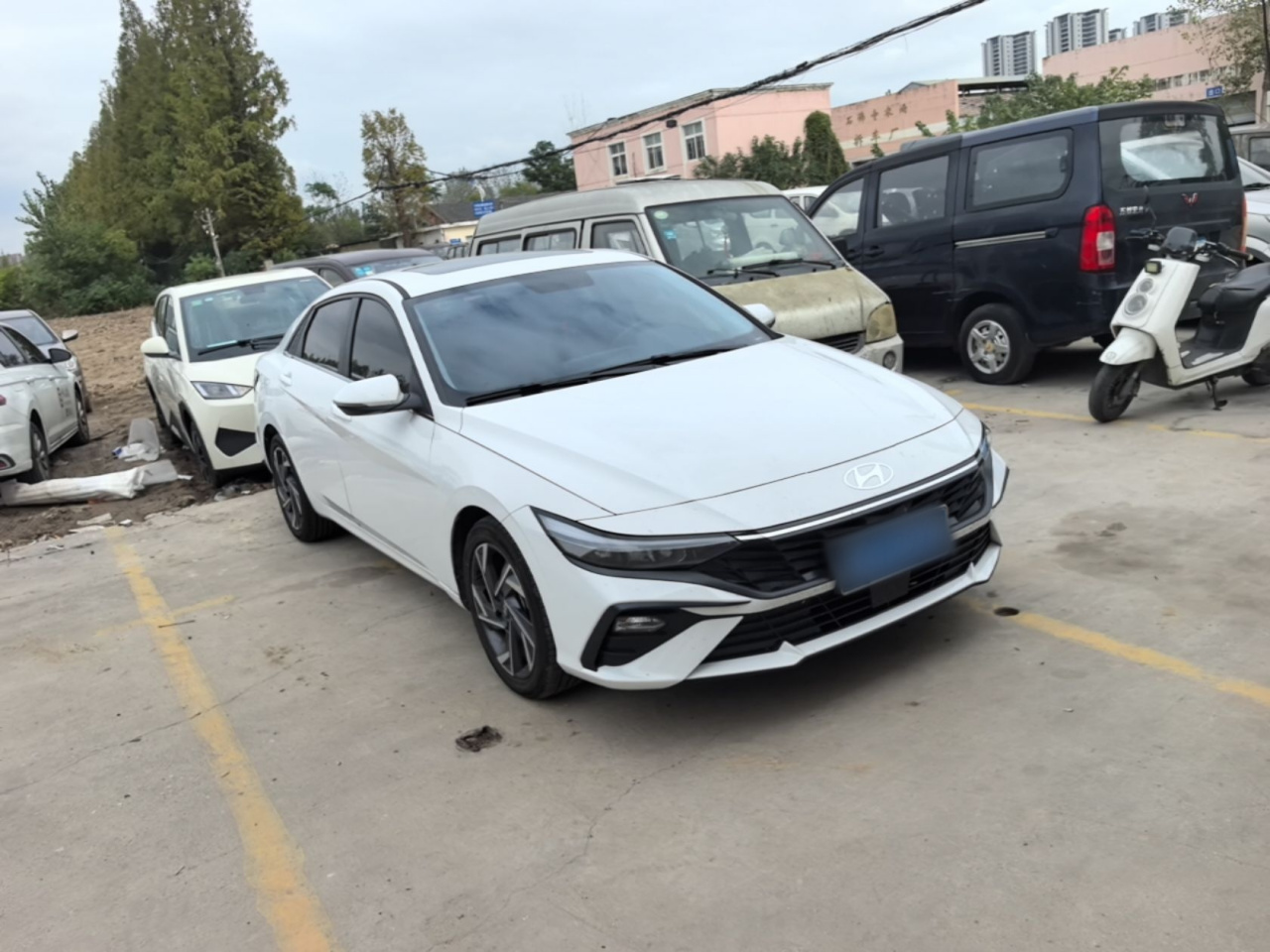 Elantra 2023 1.5L CVT GLX Elite photo 3