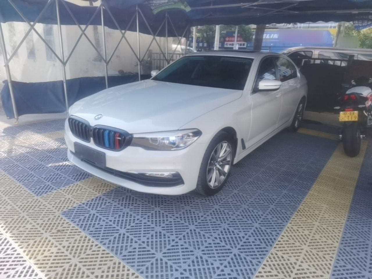 5 Series 2018 528Li Special