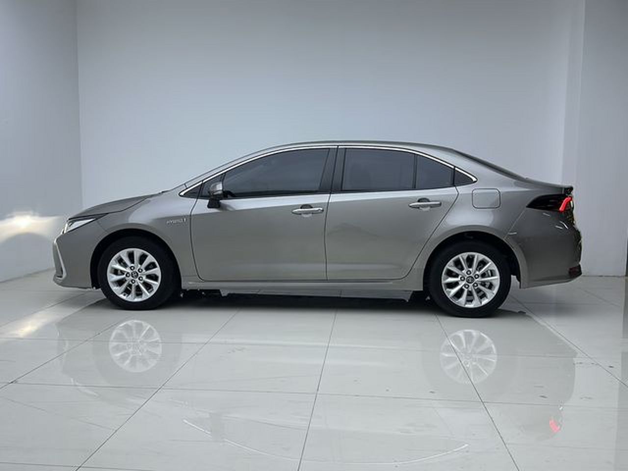 Corolla 2021 Hybrid 1.8L E-CVT Flagship photo 5