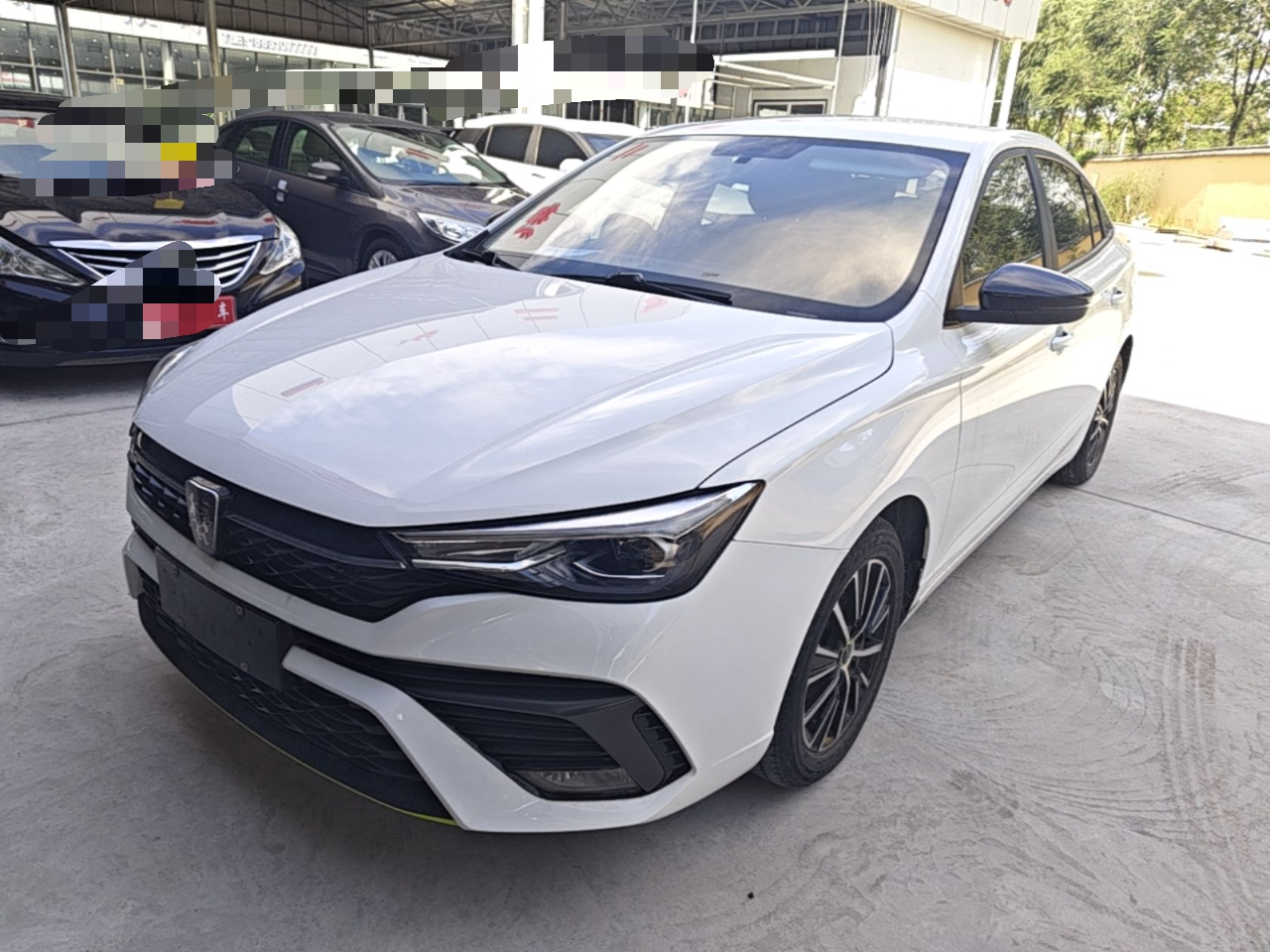 i5 2021 1.5L MT Platinum