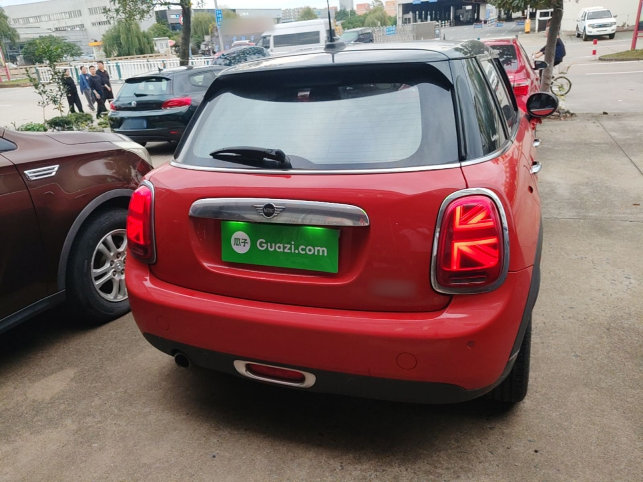 2019 1.5T COOPER 5-Door photo 5