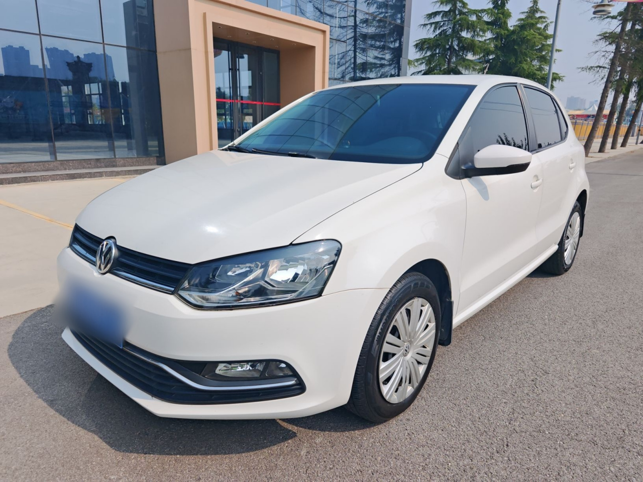 Polo 2016 1.6L AT Comfort