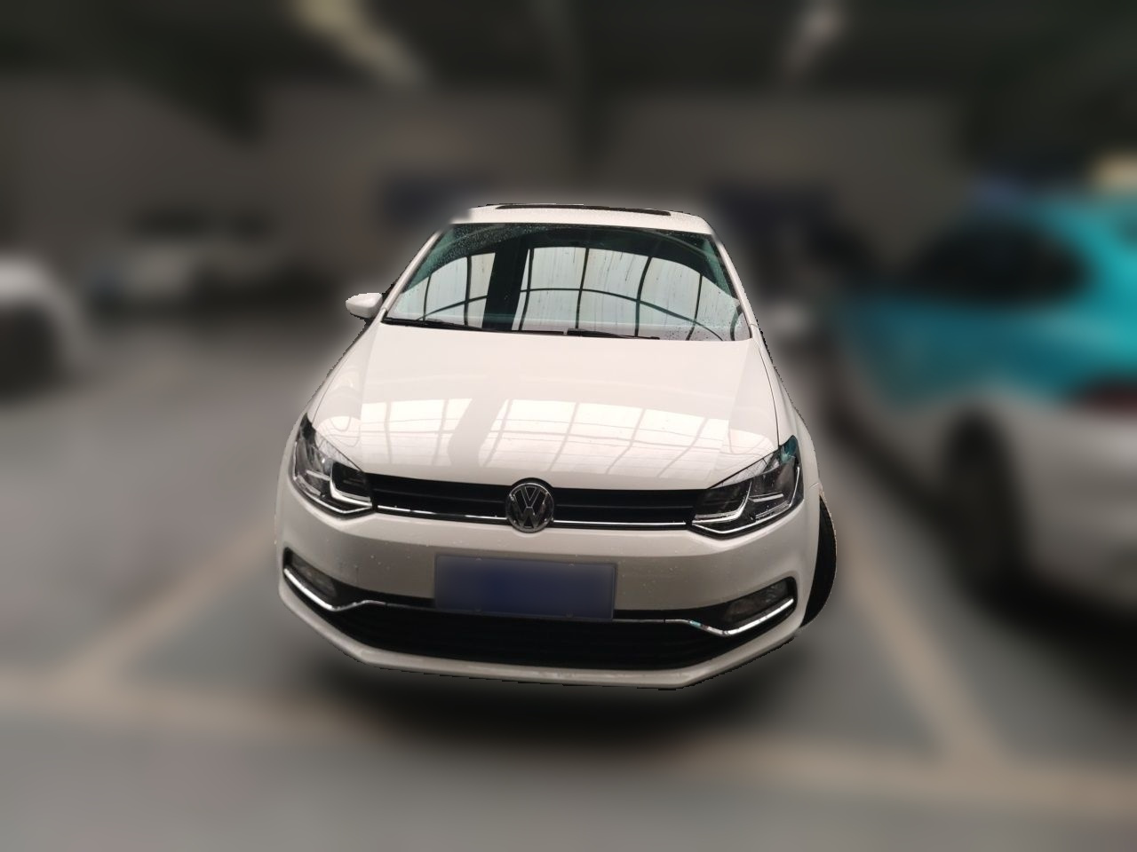 Polo 2016 1.6L AT Comfort photo 2