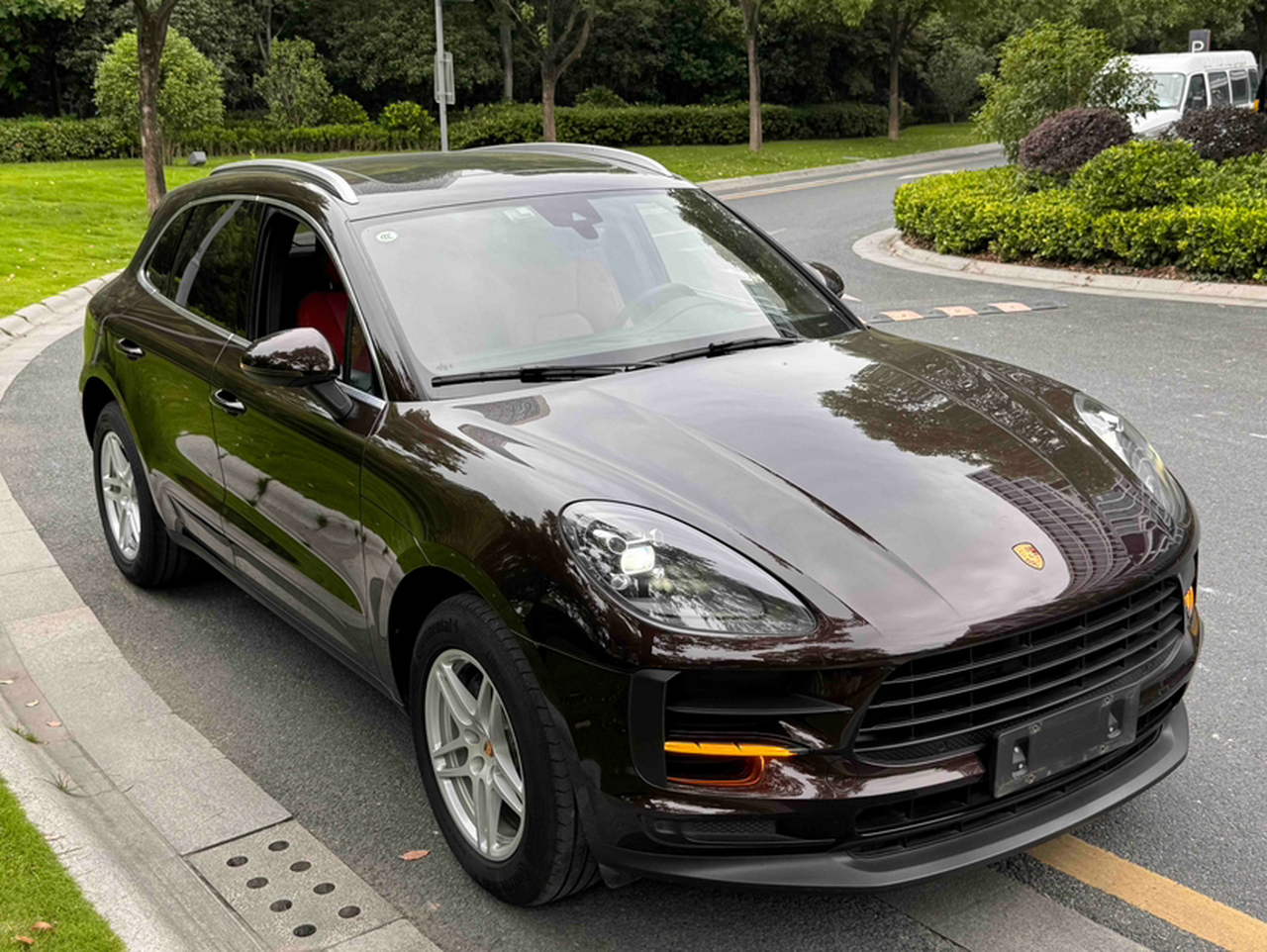 2018 Macan 2.0T photo 4