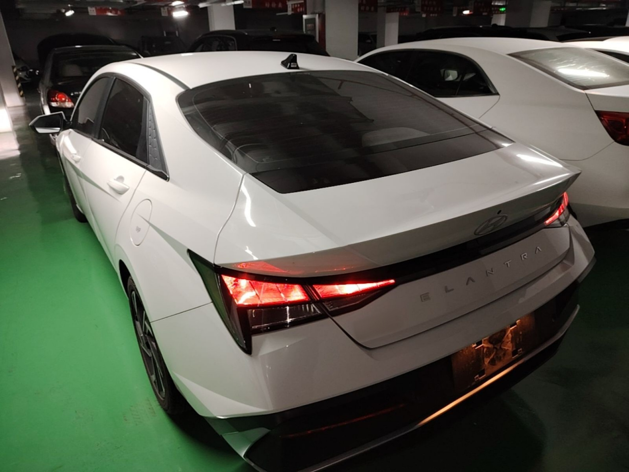 Elantra 2023 1.5L CVT GLX Elite photo 4