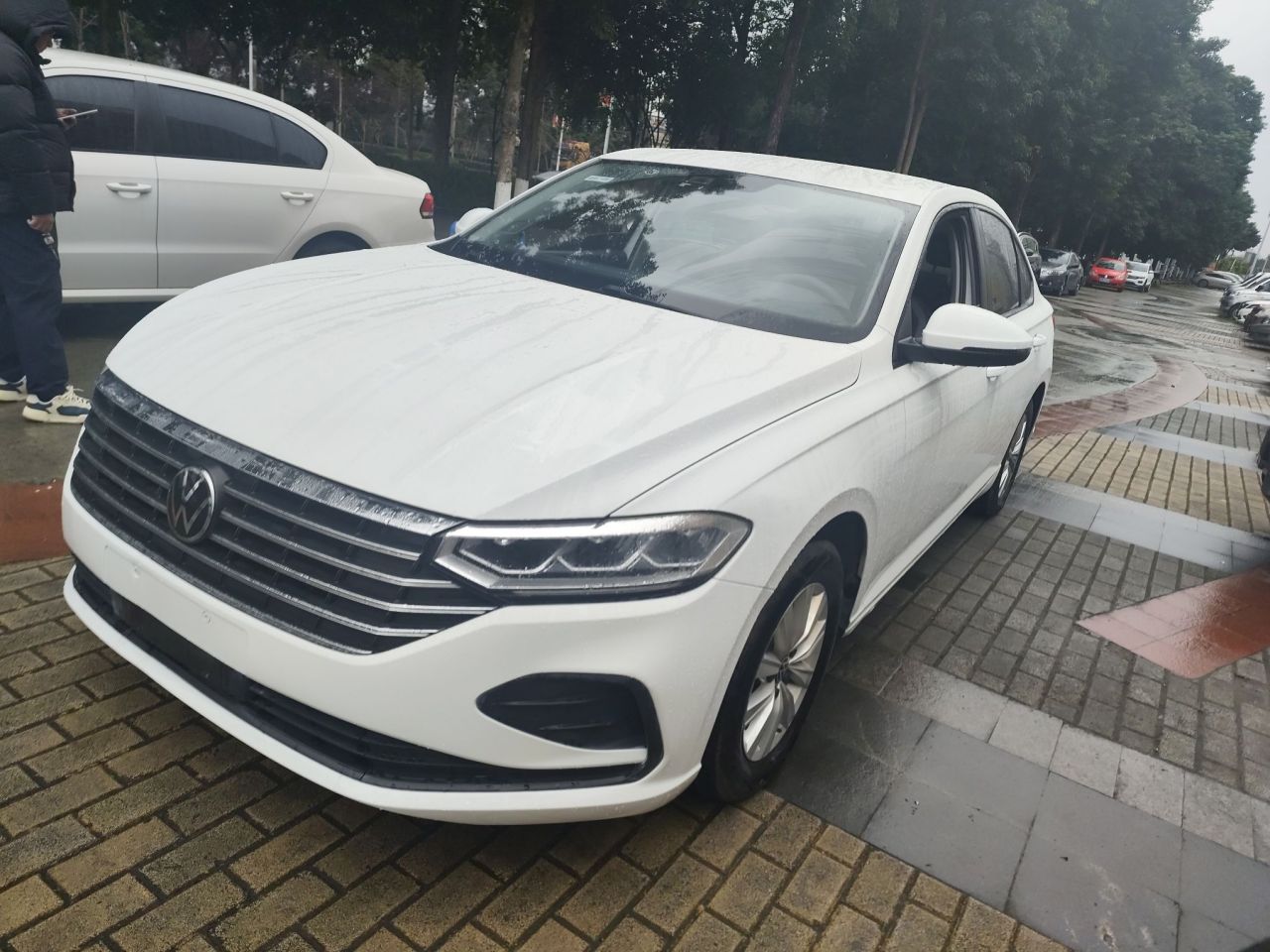 Lavida 2023 1.5L AT