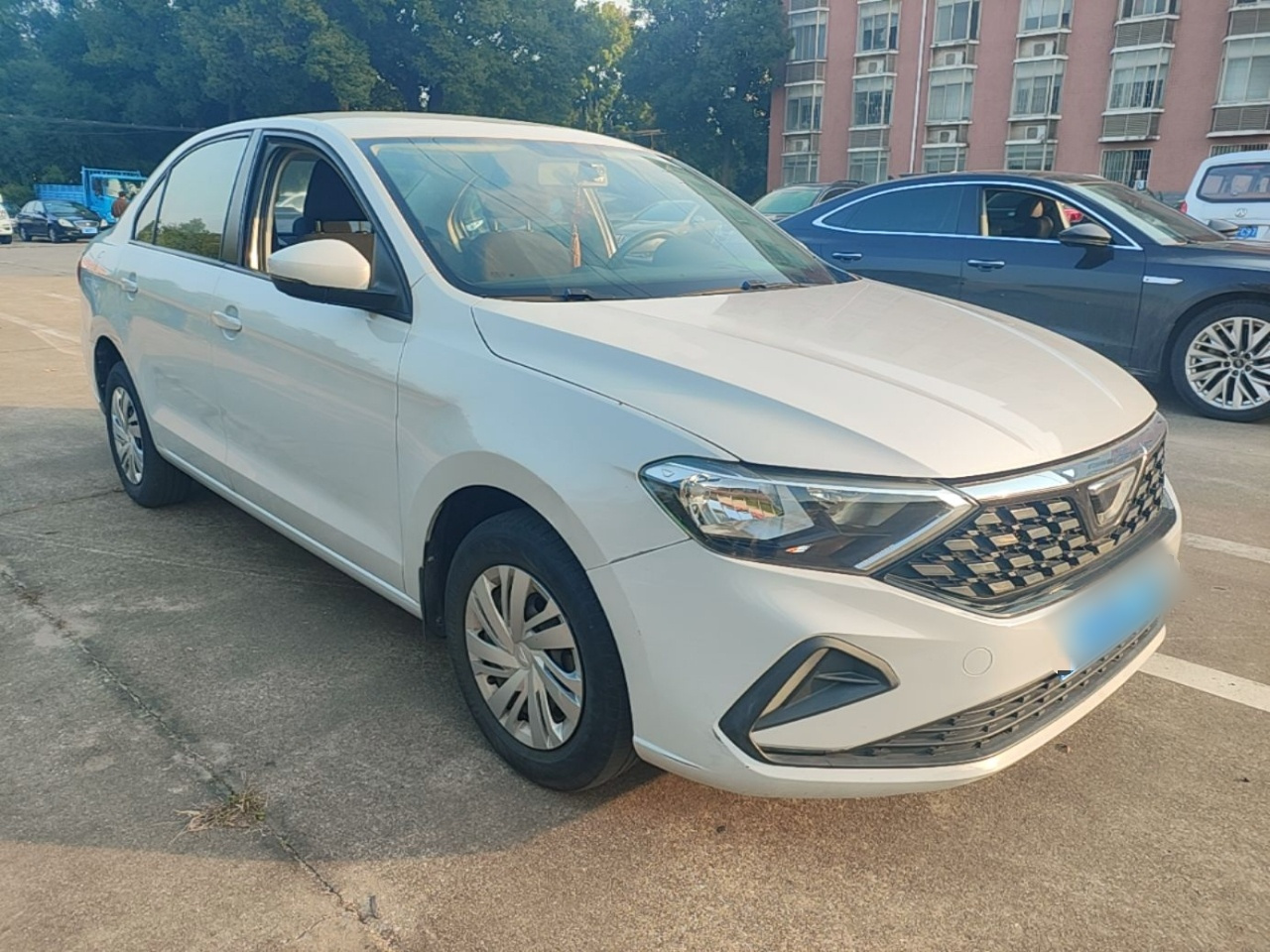VA3 2019 1.5L MT Progressive photo 3