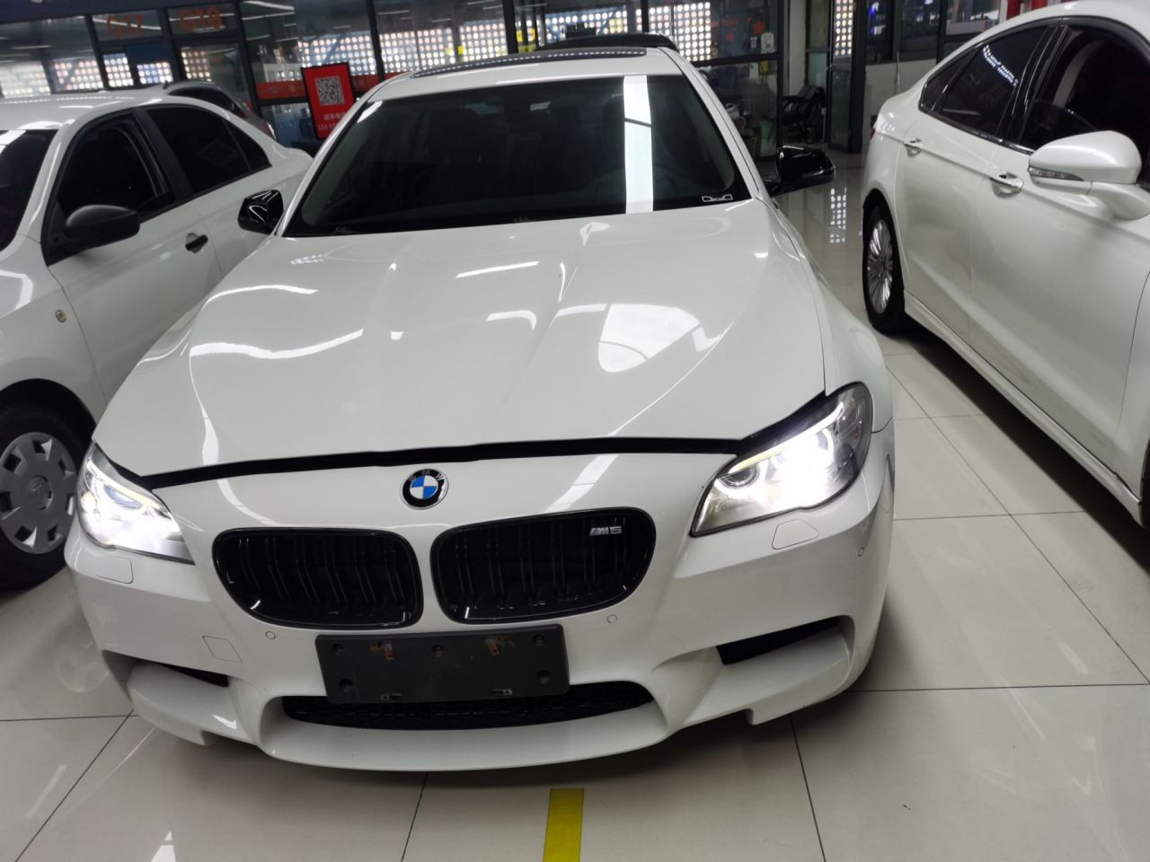 5 Series 2014 525Li Luxury Design Package photo 2