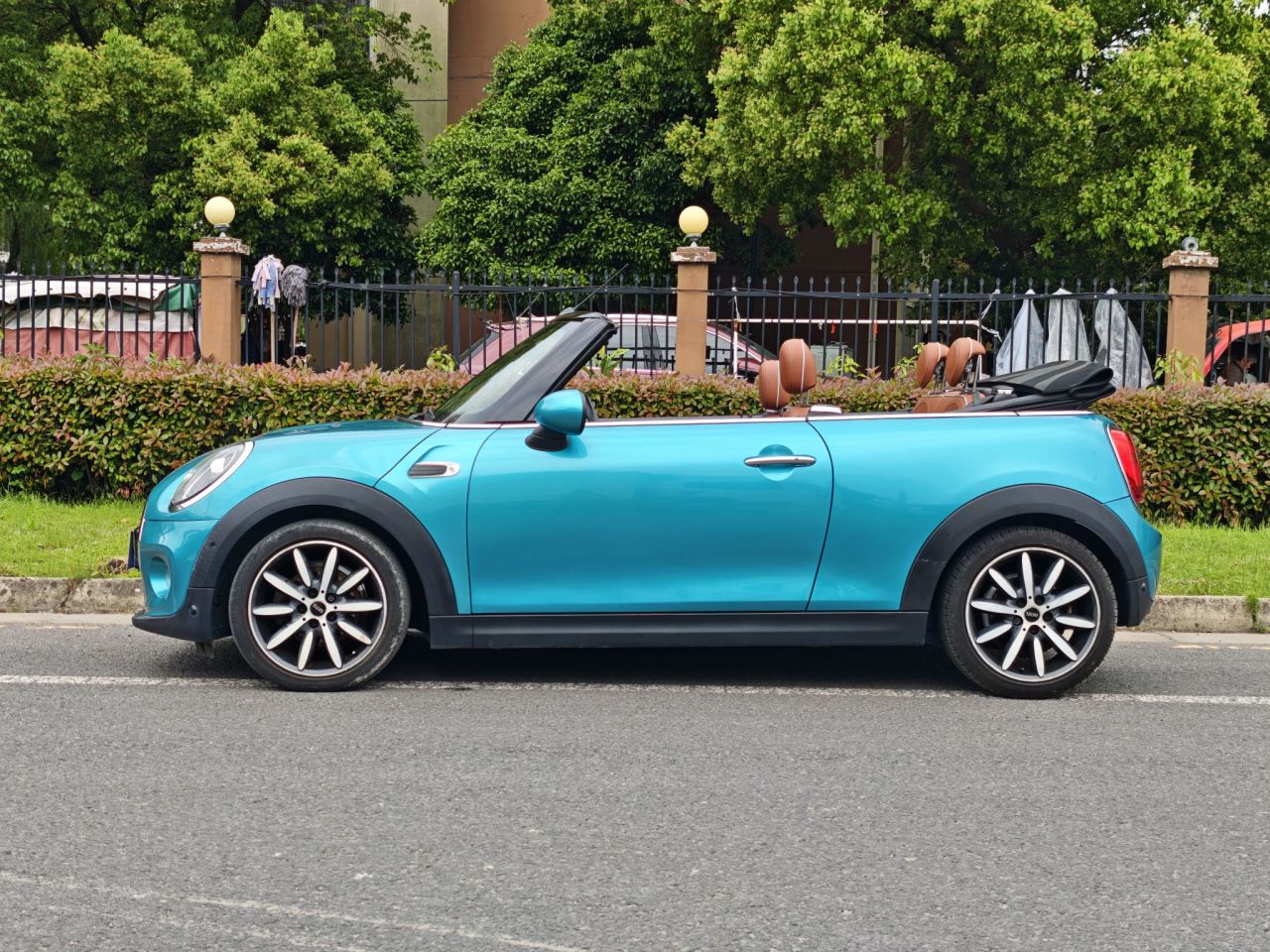 2018 1.5T COOPER CABRIO photo 3