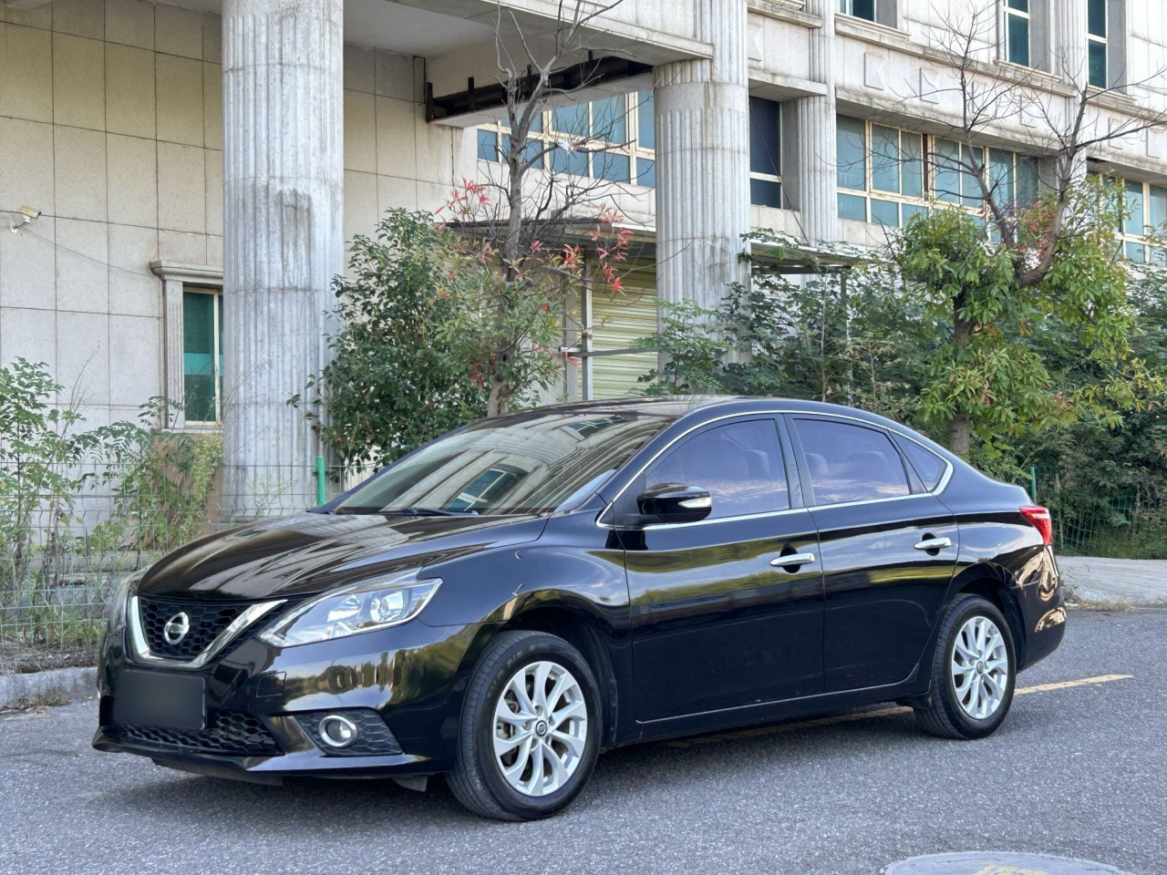 Sylphy 2018 1.6XV CVT Exclusive