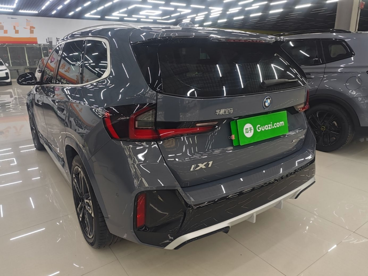 iX1 2023 eDrive25L M Sport Package photo 4