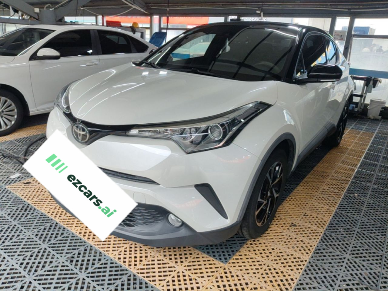 C-HR 2020 2.0L Leading