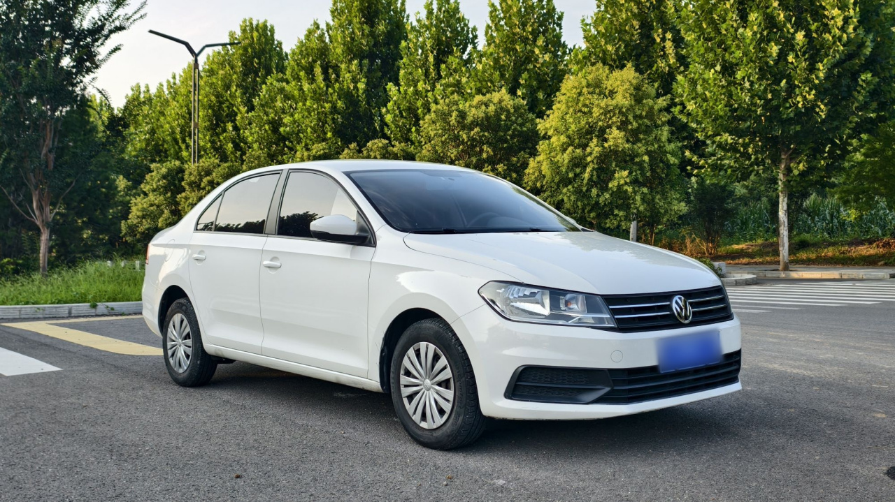 Santana 2016 1.6L MT photo 3