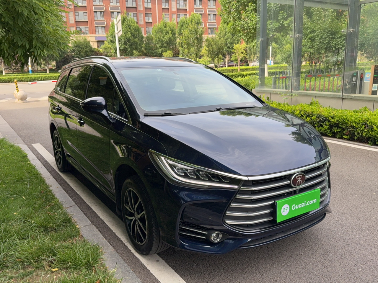 Song MAX 2017 1.5T AT Connected Premium 7-Seater photo 3