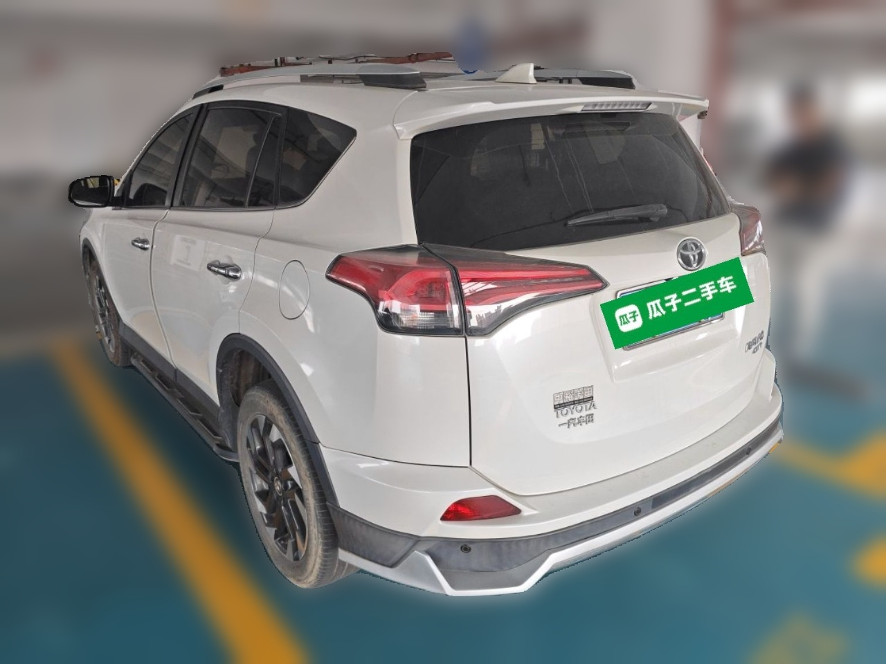 RAV4 2018 2.5L AT AWD Elite i photo 4