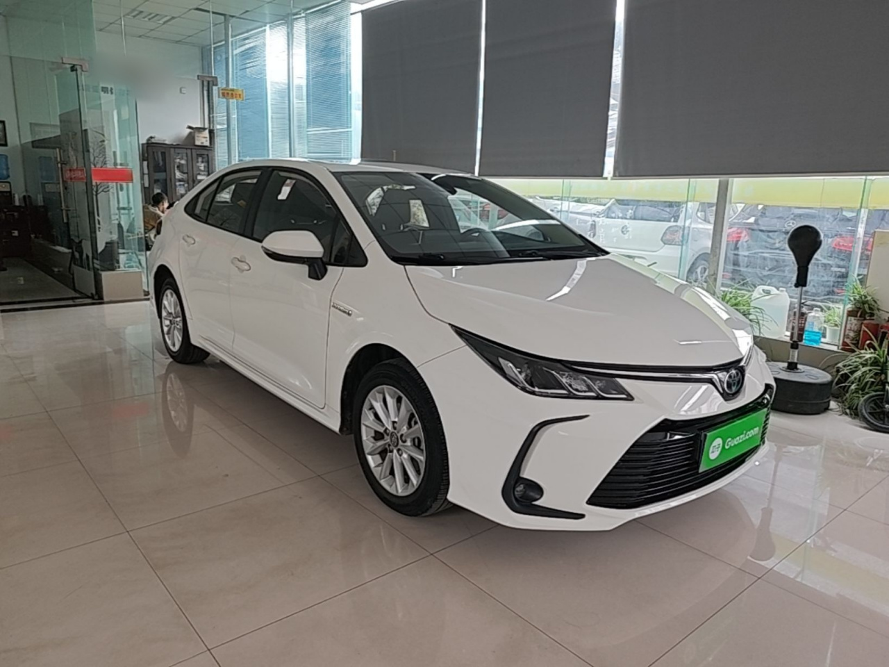 Corolla 2021 Hybrid 1.8L E-CVT Elite photo 3