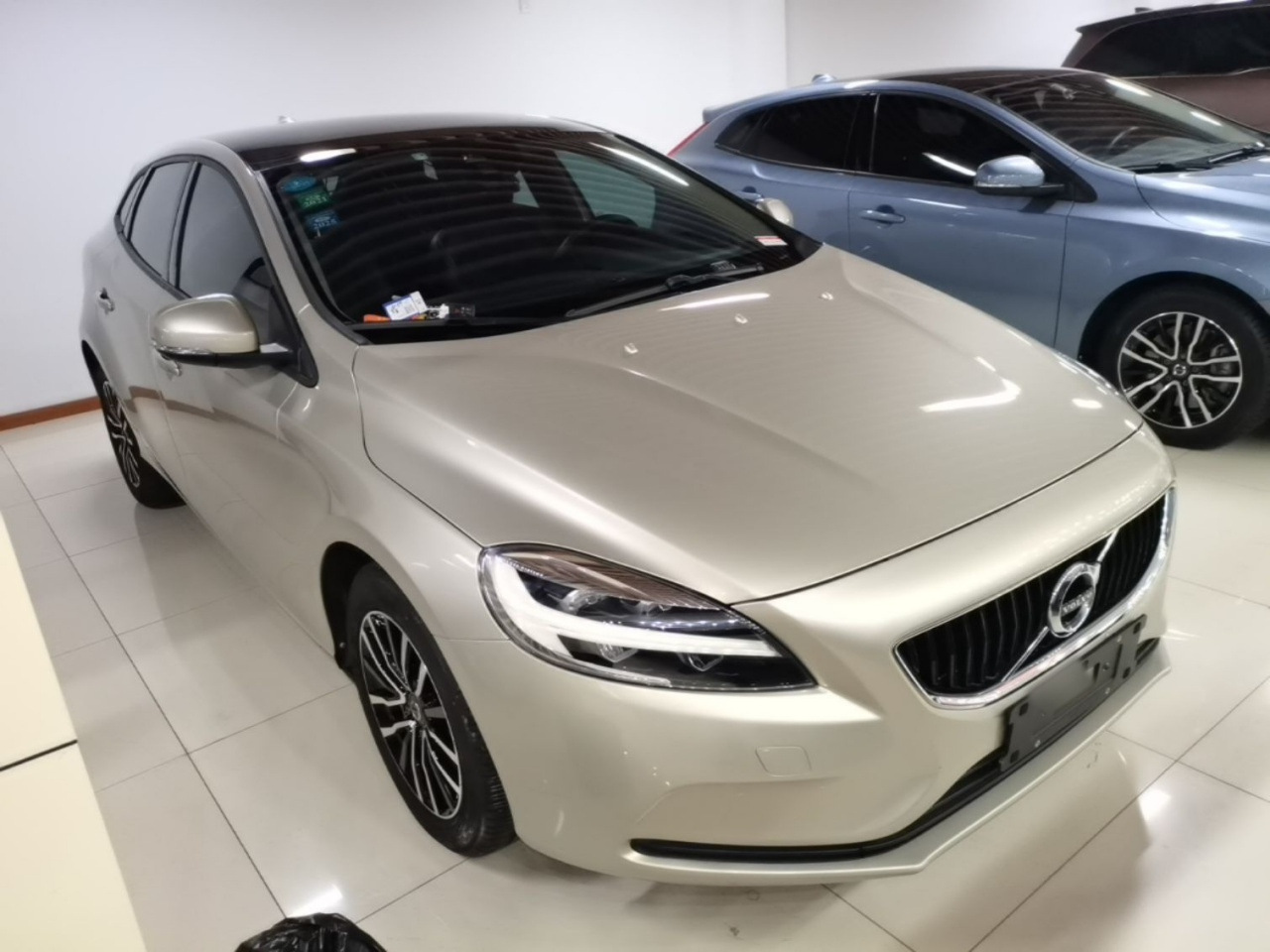 V40 2017 T3 photo 5