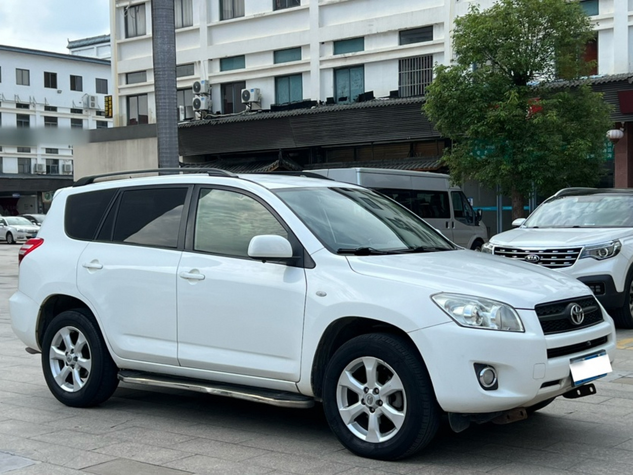 RAV4 2011 2.0L AT Classic photo 3
