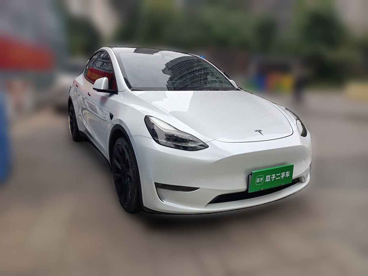 Model Y 2021 Standard Range RWD photo 3