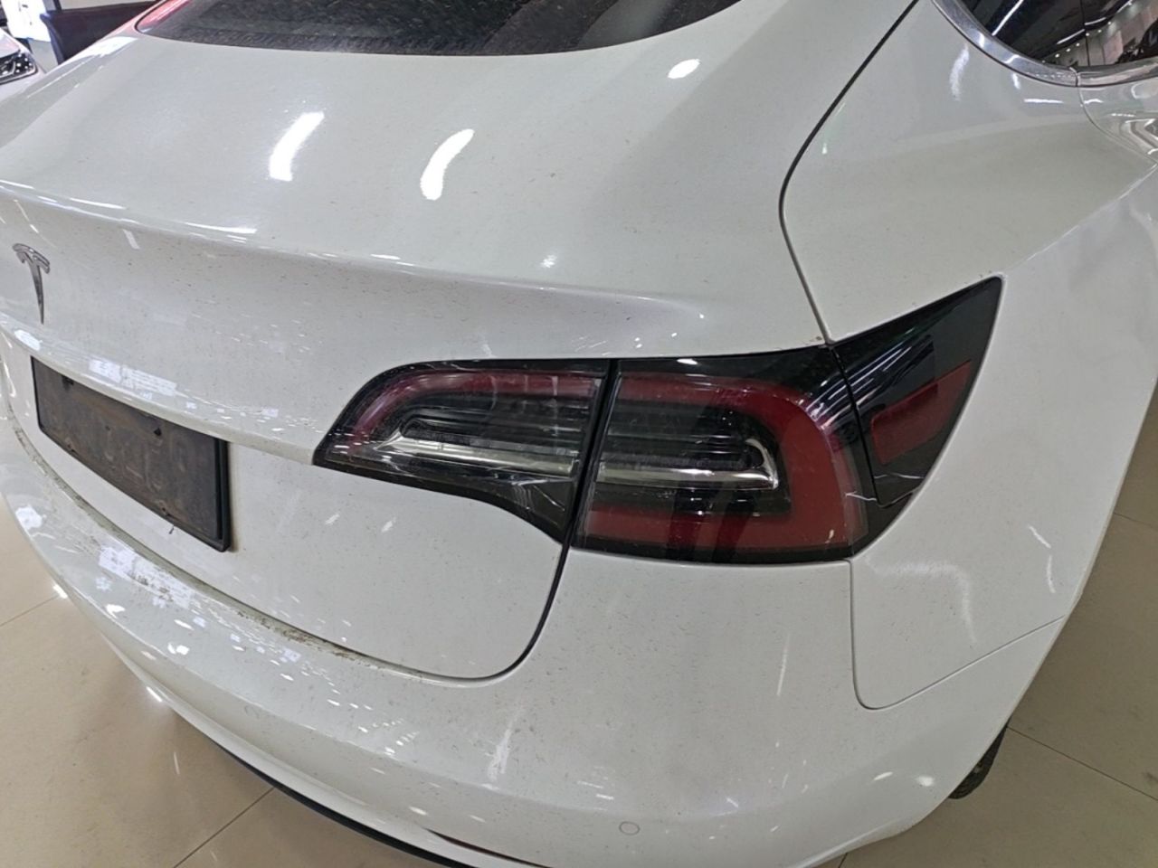 Model 3 Imported 2019 Standard Range RWD Upgraded photo 4