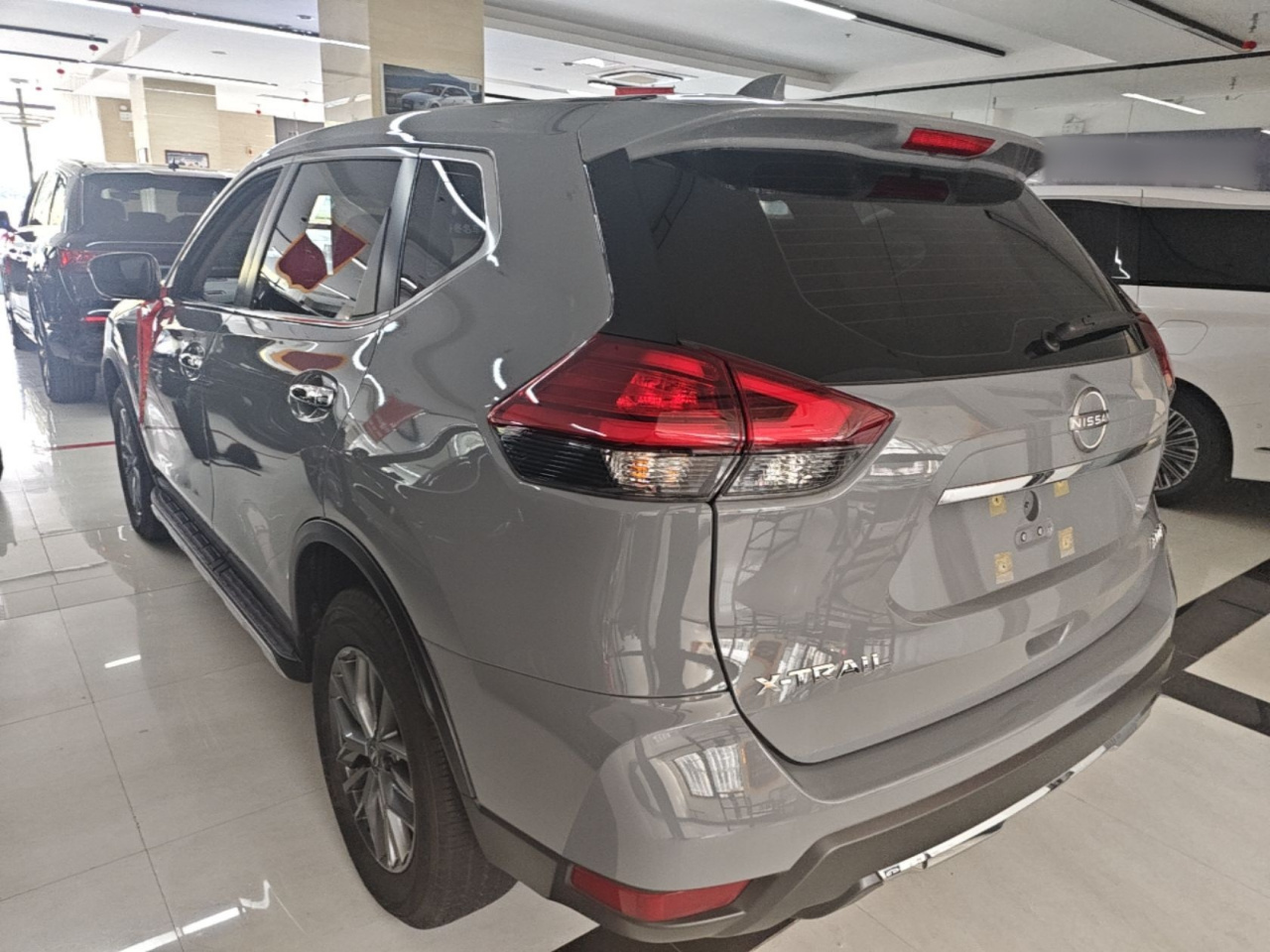X-Trail 2025 2.0L RWD Leading photo 4